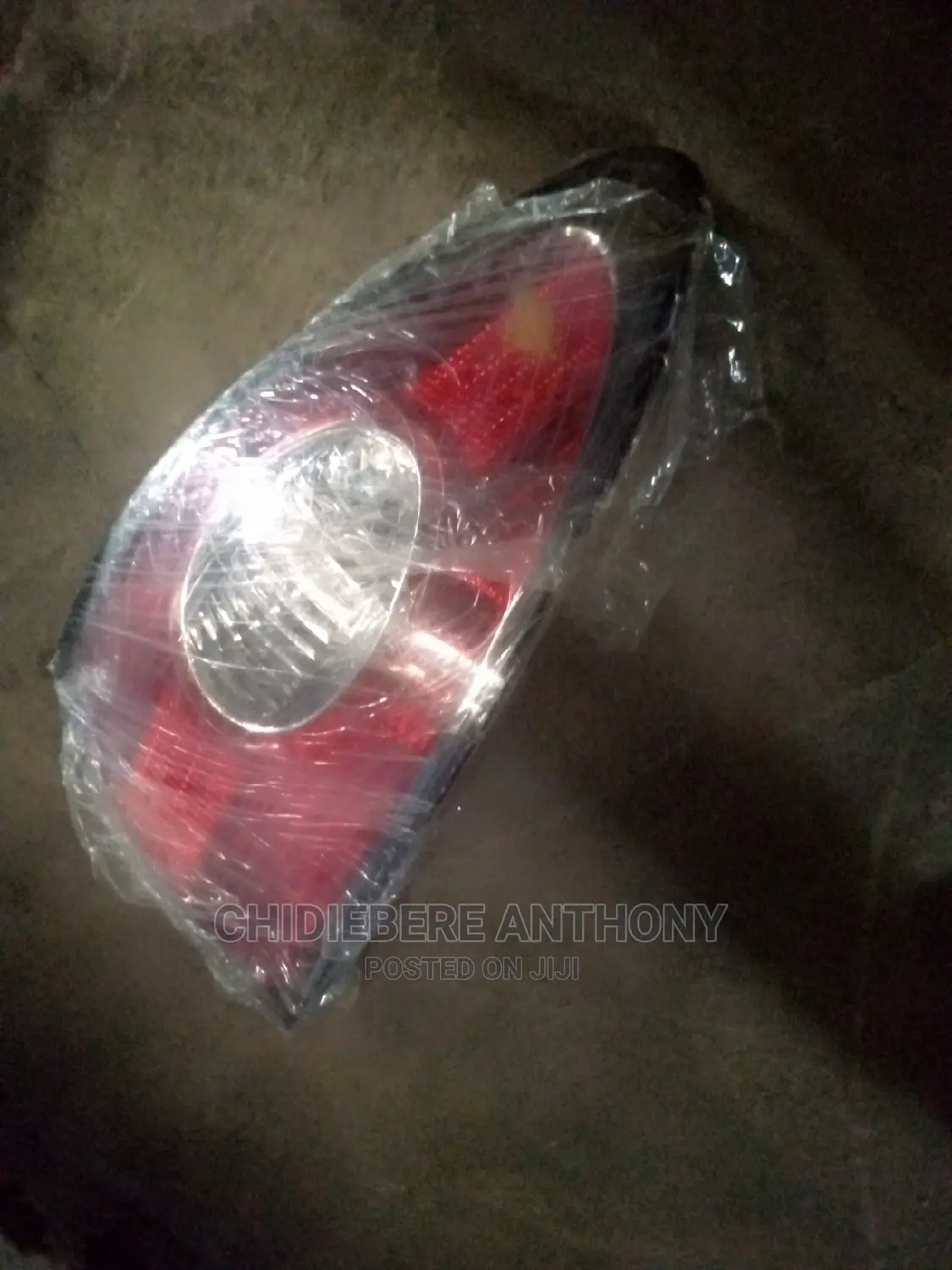 Both Sides Original Tail Light Es330 2003 Model, Available