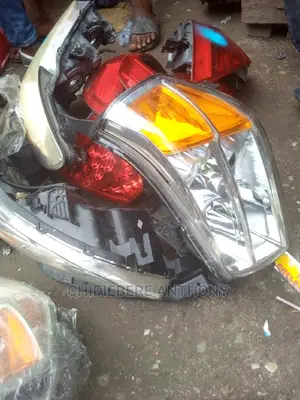 Original Both Sides Headlight Pilot 2006 Model, Available