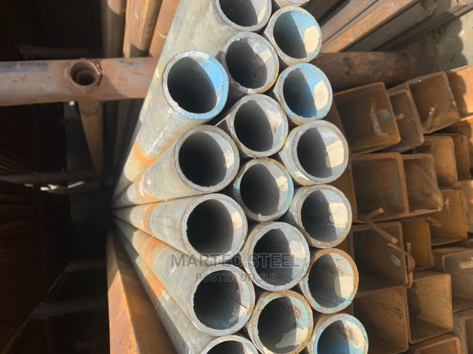 Hot Deep Galvanized Pipes