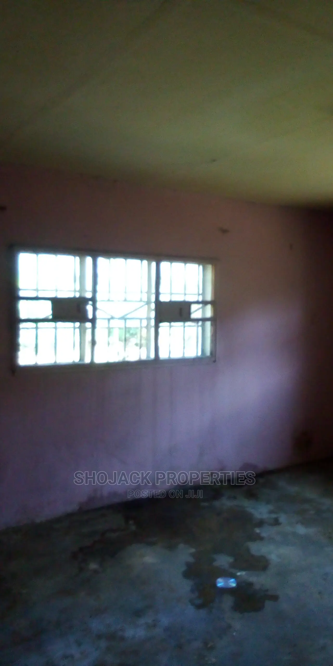 2bdrm Block of Flats in Elekahia Housing for sale