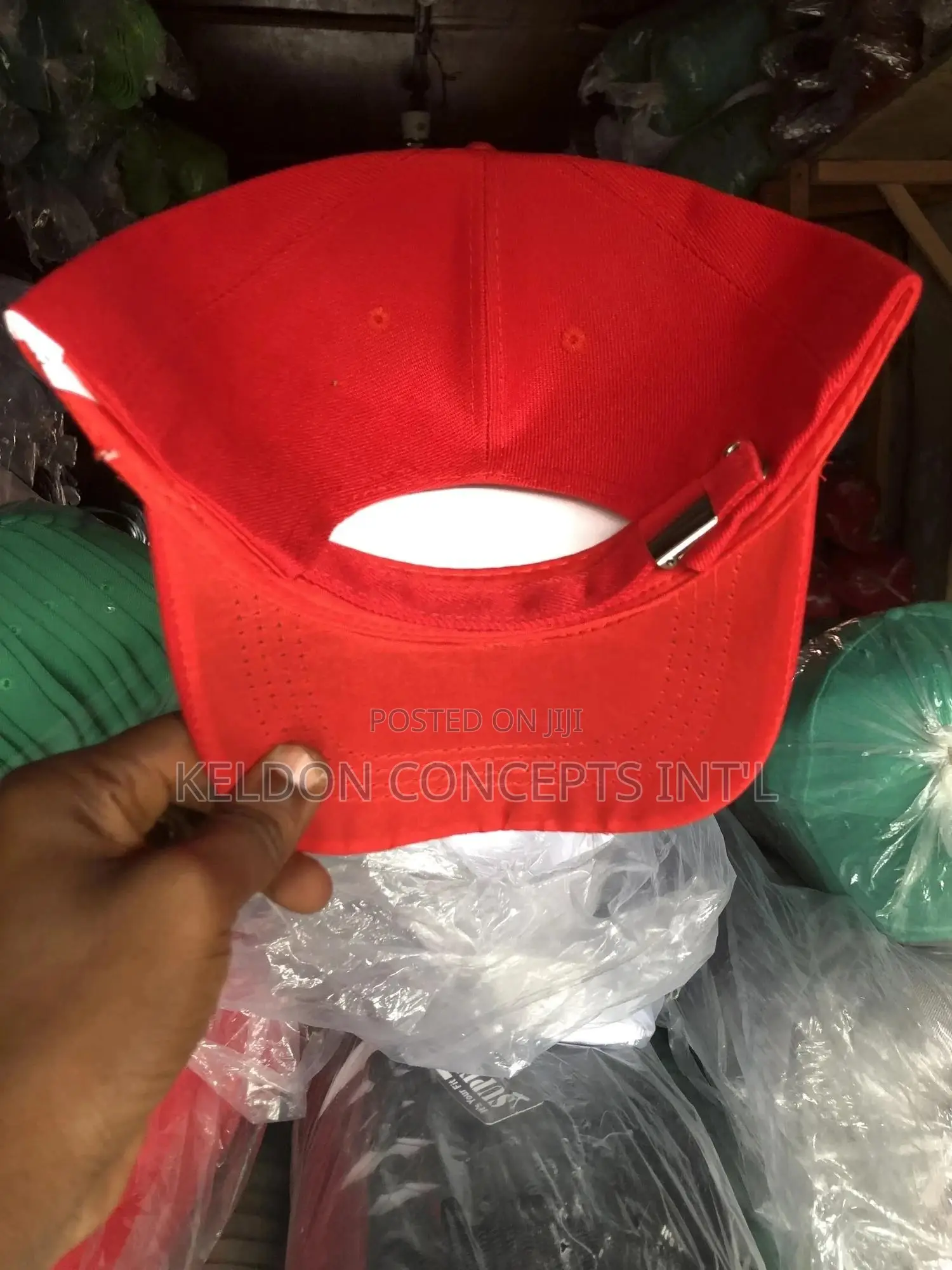 Wholesale Cotton Face Cap in Different Colors 500pcs