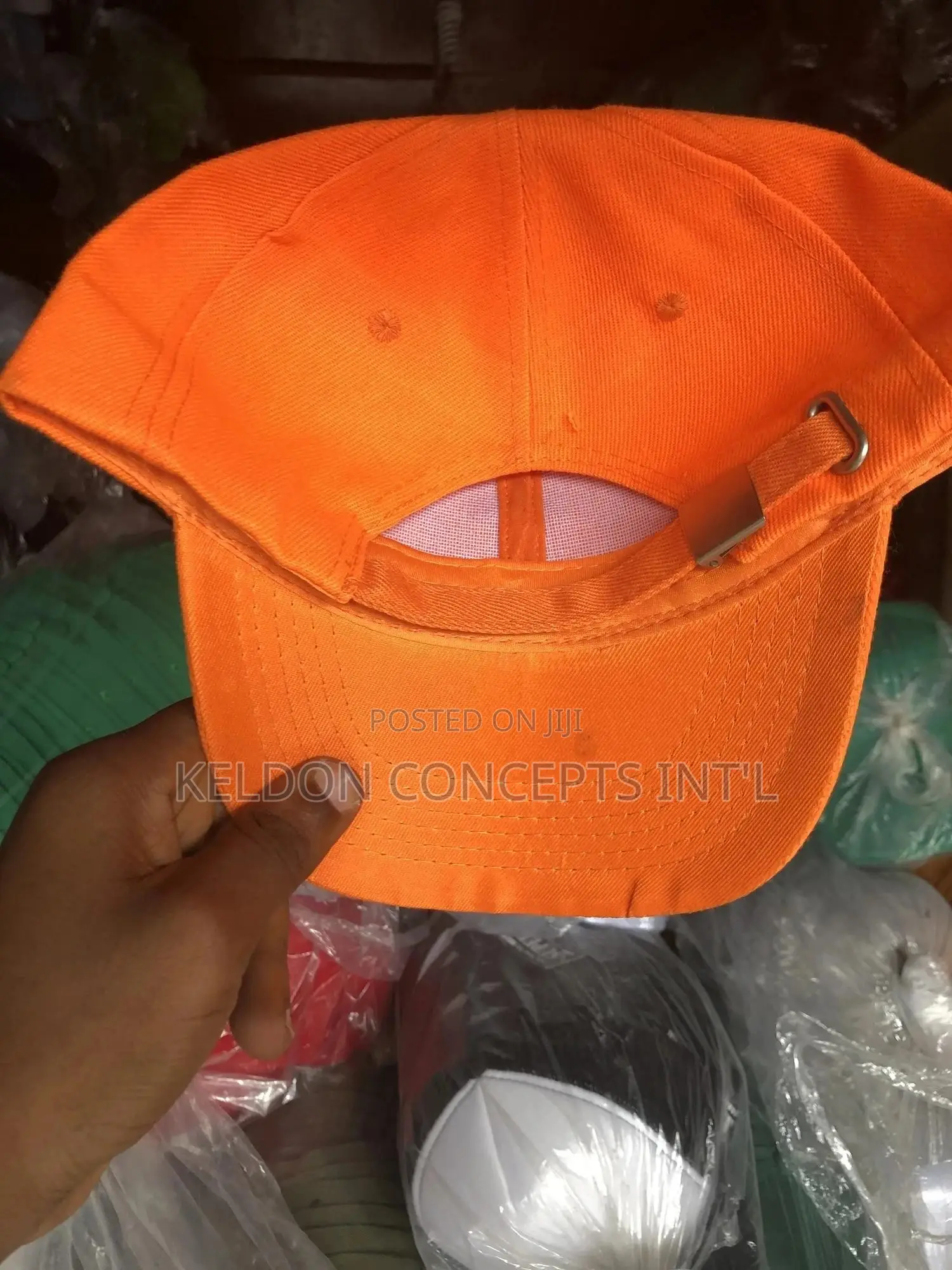 Wholesale Cotton Face Cap in Different Colors 500pcs
