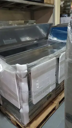 Salad Bar With Preparation Table