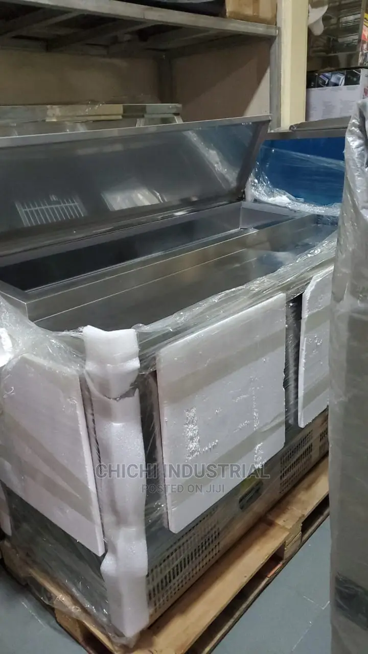 Salad Bar With Preparation Table