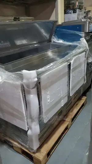 Salad Bar With Preparation Table