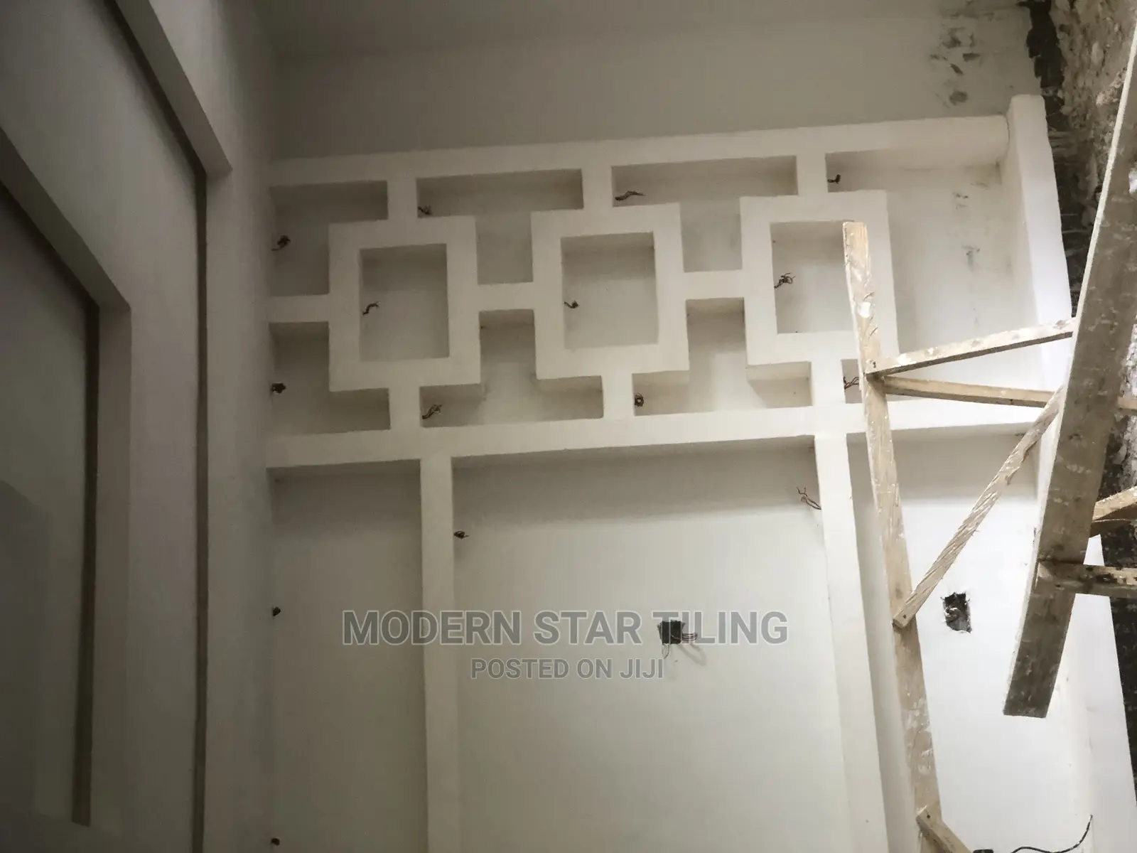 Pop Ceiling and Tiling/Screeding