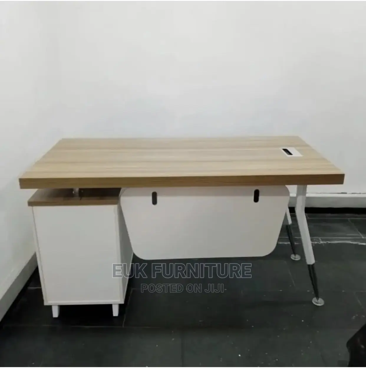 Quality Office Table Size-(1.4meters )