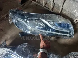 Pajero Sport 2015 Model Headlamp