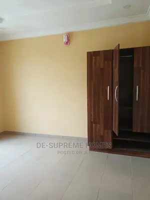 3bdrm Duplex in Triple Angel Estate, Bogije for rent