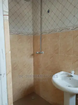 Photo - 3bdrm Duplex in Triple Angel Estate, Bogije for rent