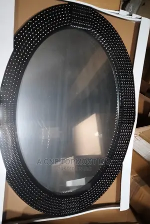 Black Mirror (7 Line Design)