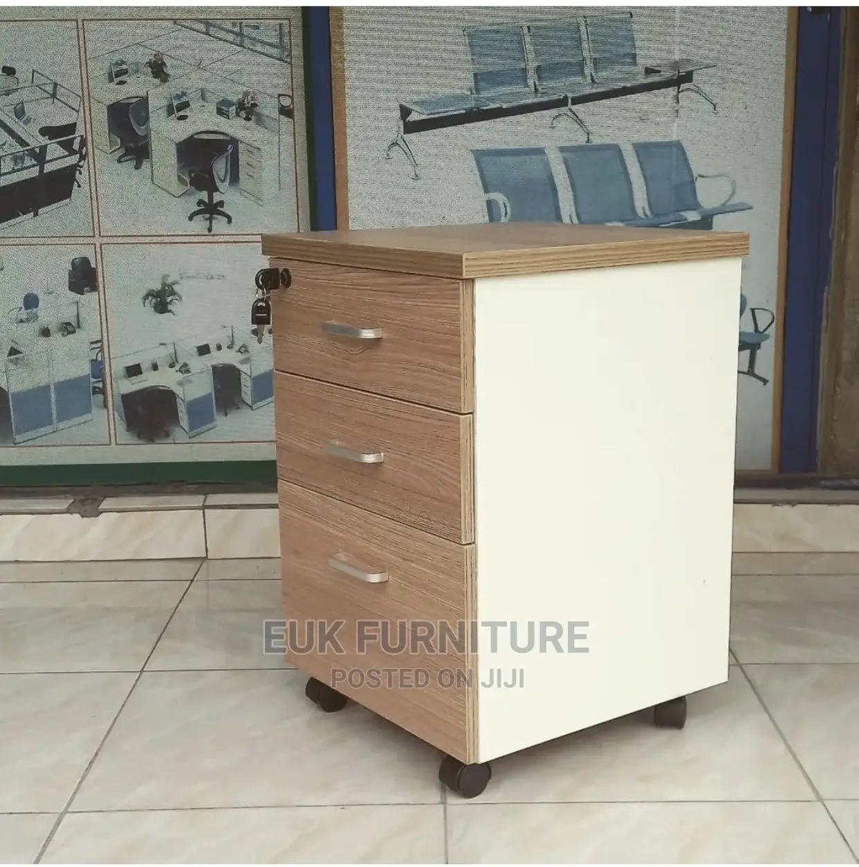 Quality Office Mobile Drawer With 3 Drawers and Lock