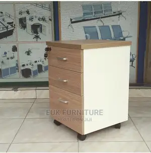 Quality Office Mobile Drawer With 3 Drawers and Lock