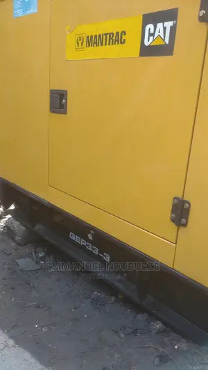 33kva U.K Used Almost New Caterpillar Soundproof Generator
