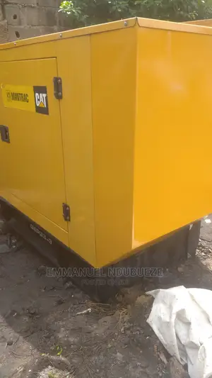 33kva U.K Used Almost New Caterpillar Soundproof Generator