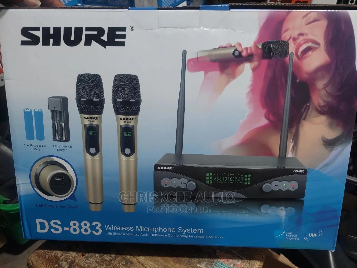 Shure DS-883 Professional Wireless Microphone