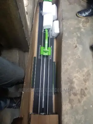 Tiles Cutting Machine