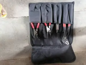 Cyclip Plier