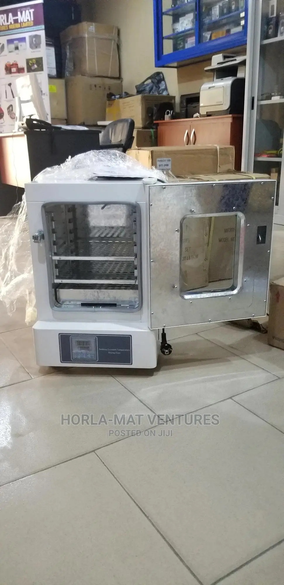 Laboratory Oven (30L)