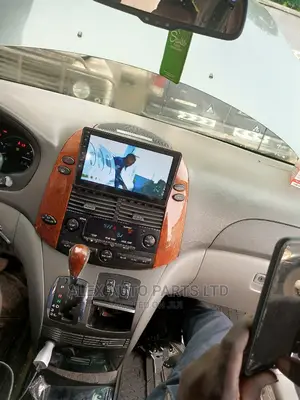 Toyota Sienna Android Screen Wi-Fi Hotspot Youtube Google