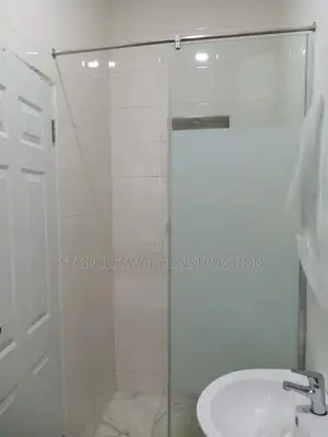 Shower Cubicle (Fix Light)