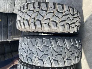 17/18 20 Inch Off-Road Tyre for Tundra, Tacoma Ford F-150