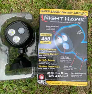 Wireless Motion-Activated LED Spotlight
