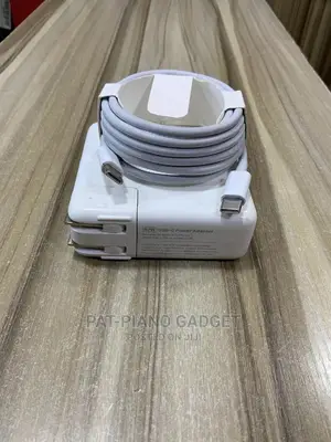 Apple Macbook Pro Type C Charger