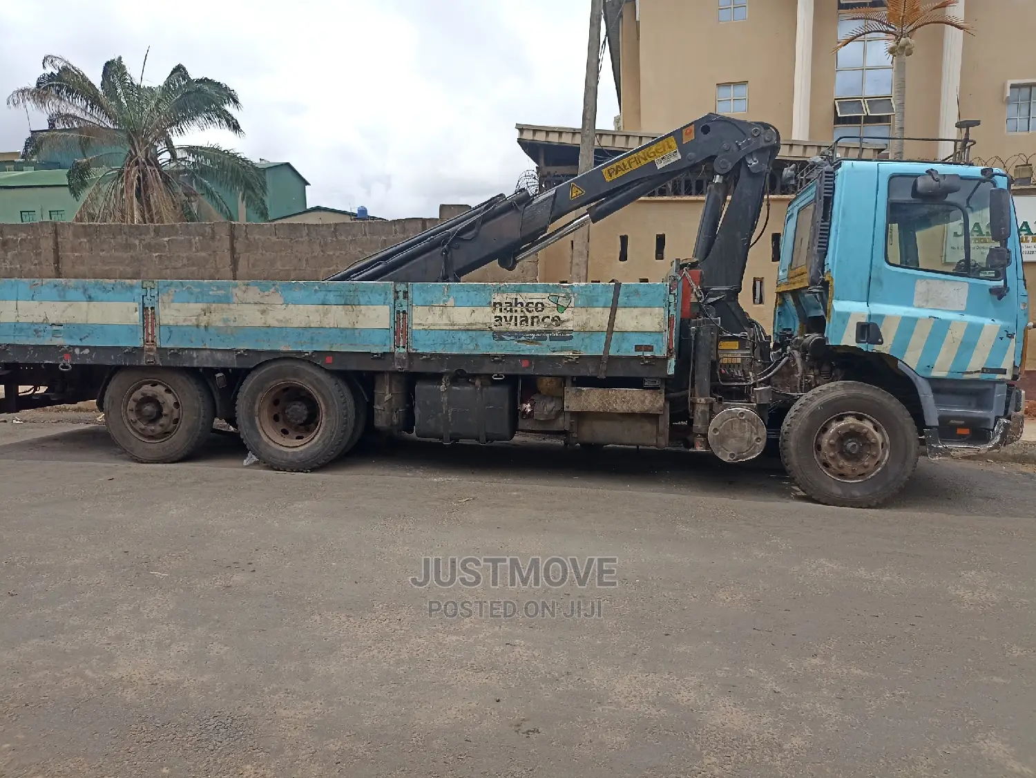 Self Loader for Hire