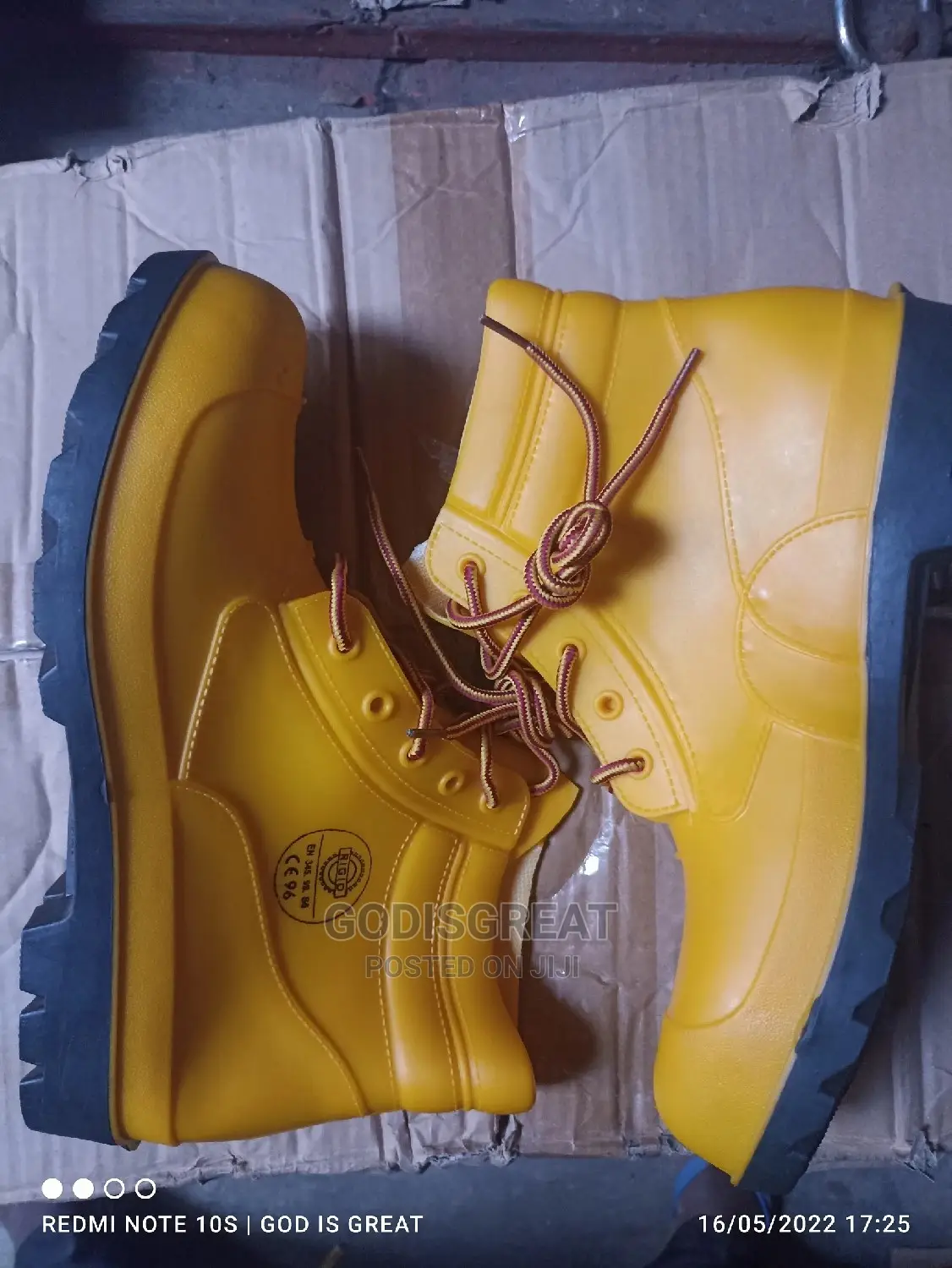 Short Rain Boot