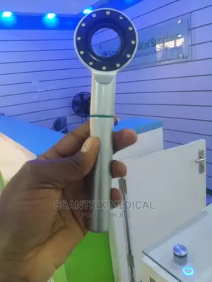 Battery Operated Dental Matching Color Light