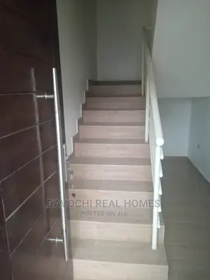 2bdrm Duplex in Lekki Phase One for rent