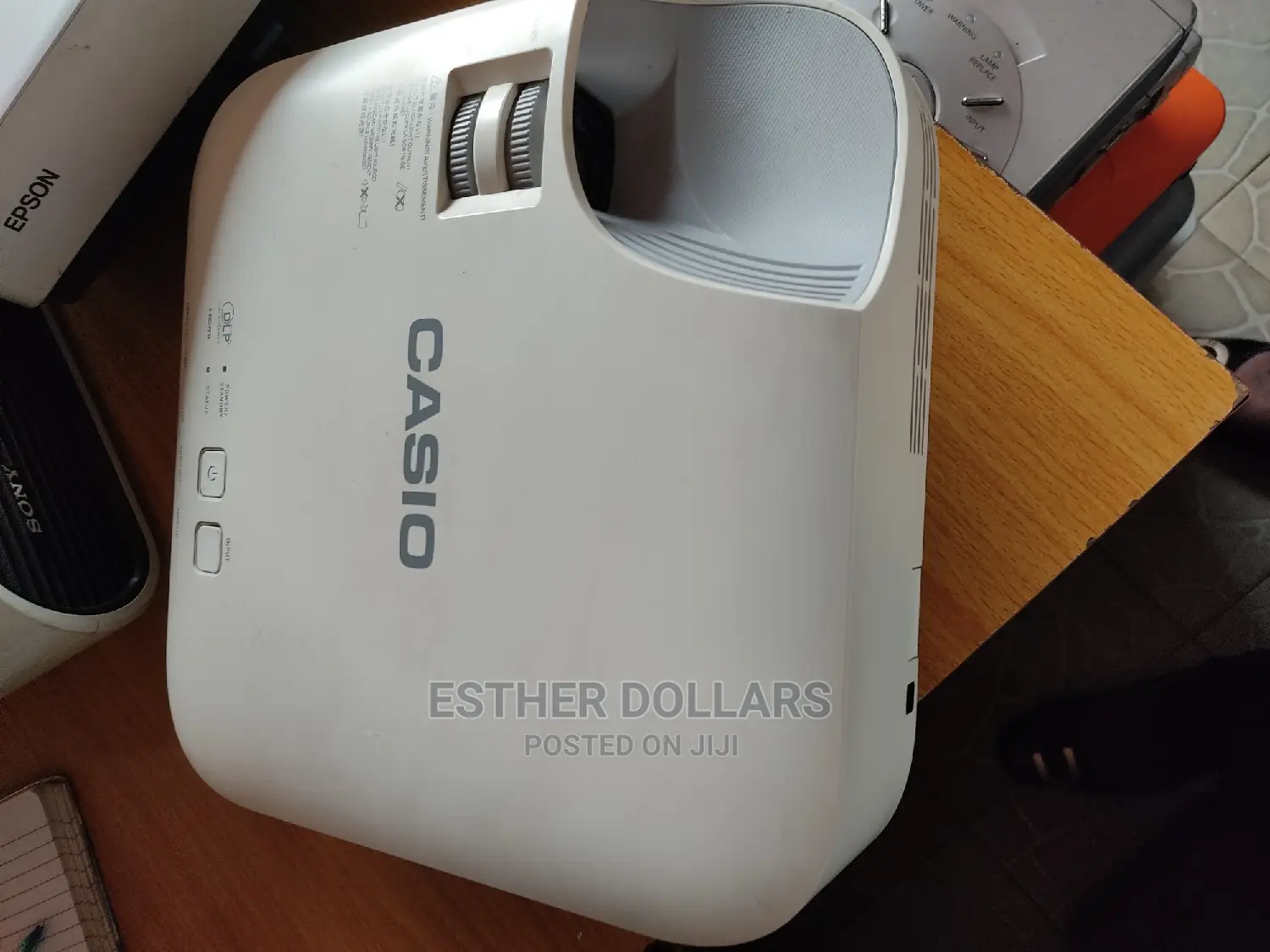 Casio Projector With HDMI