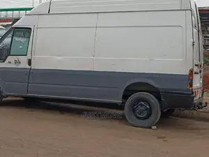 Moving Van for Hire in Ajah