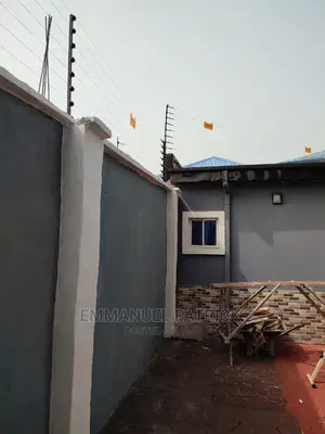 Electric Fence With Alarm