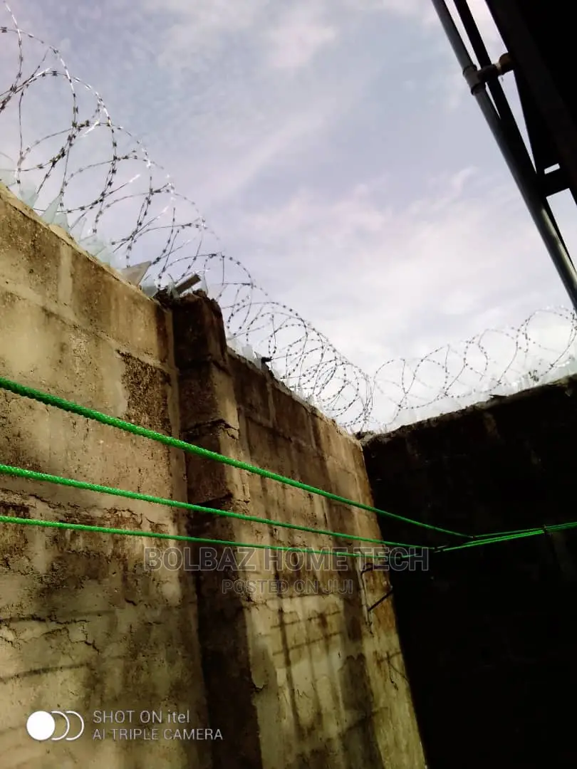 Razor Barb-Wire for Fencing Security; Durable