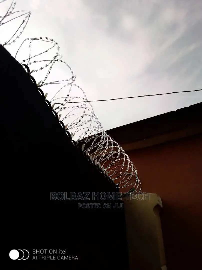 Razor Barb-Wire for Fencing Security; Durable