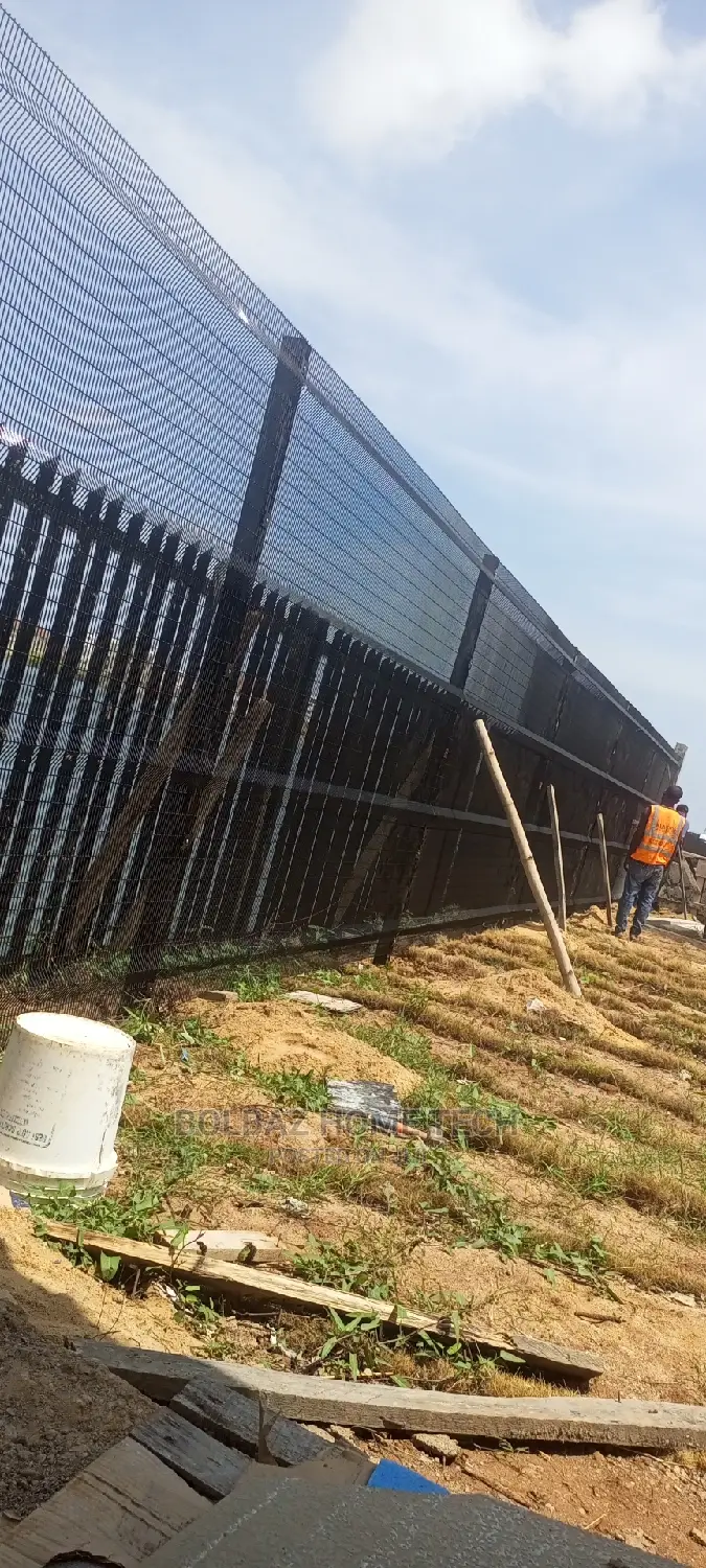 Anti-Finger Panel Mesh; See Through Fence