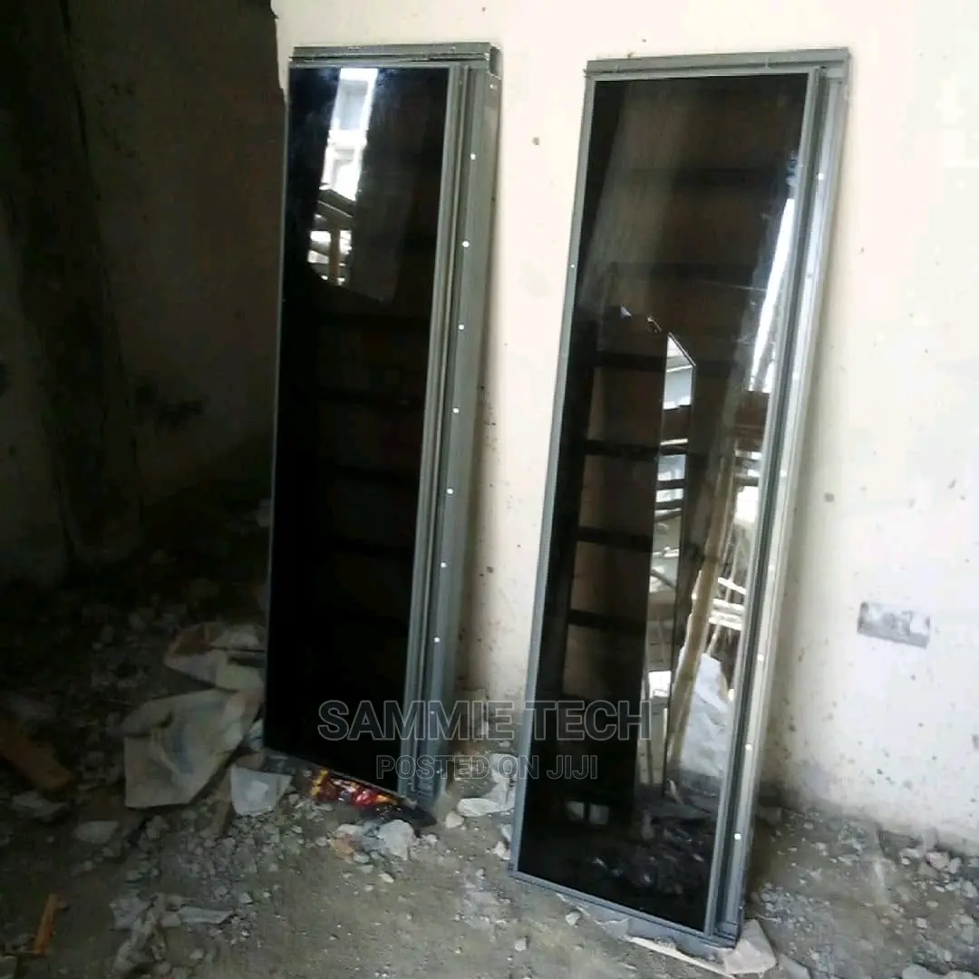 Frameless Window