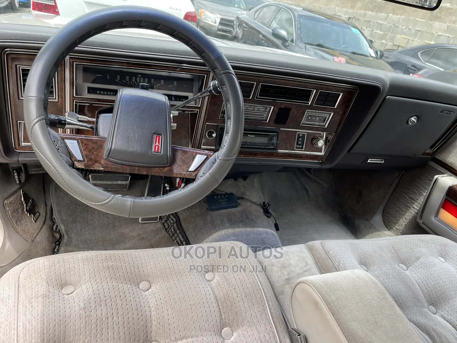 Oldsmobile 98 1980 White