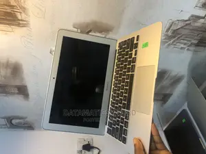 Laptop Apple MacBook Air 2015 8GB Intel Core I5 SSD 128GB