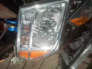 Both Sides Original Headlight Pathfnder 2005 Model,Available