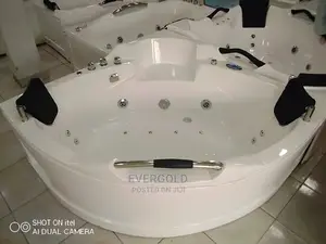 150×150 Double Jacuzzi Available