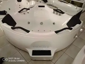 150×150 Double Jacuzzi With Complete Accessories Available