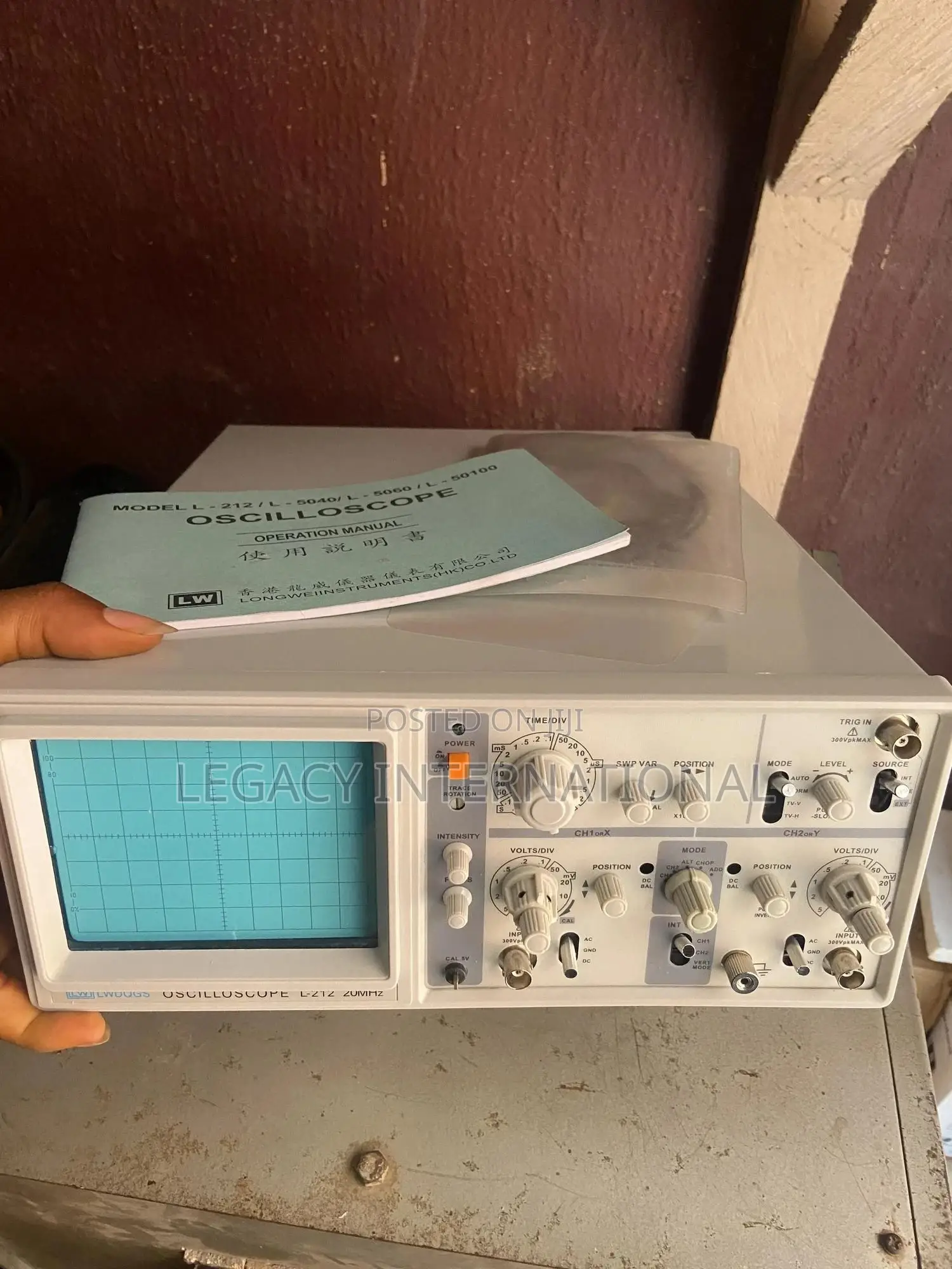 Oscilloscope 100mhz