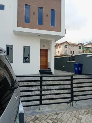 Furnished 4bdrm Duplex in Magodo Phase 2 for rent