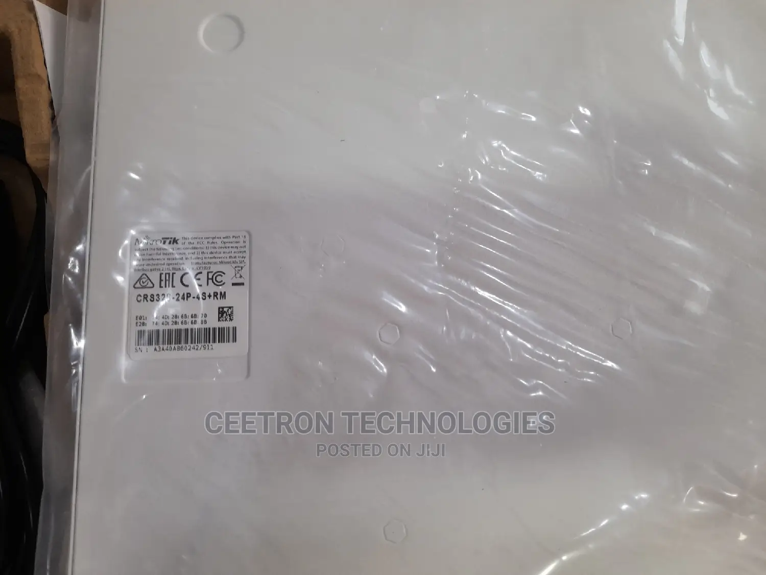 Crs328-24p-4s+Rm Cloud Router Switch With Routeros L5