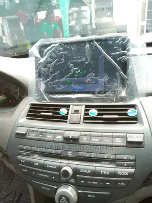 Honda Accord/Crosstoure Android With Reverse Camera