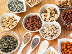 Organic Seeds, Nuts Berries