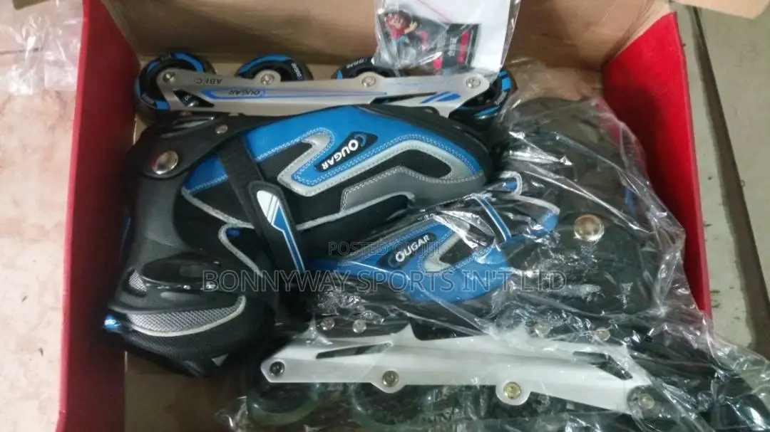 Professional 4 Wheel State Shoe